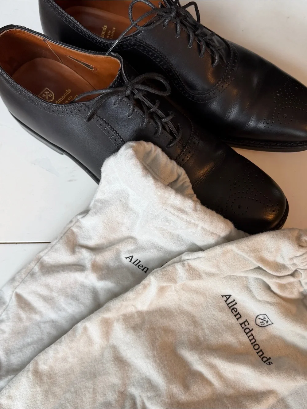 Allen Edmonds Black Leather Wingtip Oxford Shoes